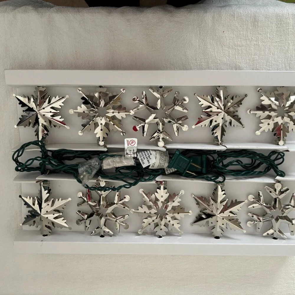 Snowflake String Lights Restoration Hardware 9 feet NEW IN BOX
